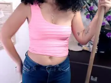 Chaturbate Live Sex Cam of samantha2girl