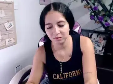 Chaturbate Free Porn Cam of samantha2girl