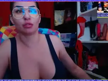 Chaturbate Adult Video Chat of cuminmenowbby