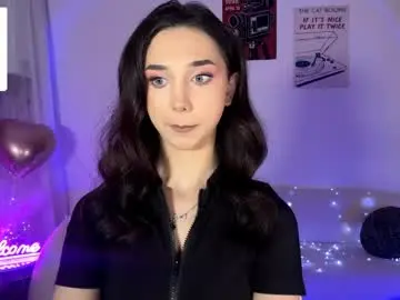 Chaturbate Live Sex Cam of lilihalvorsen