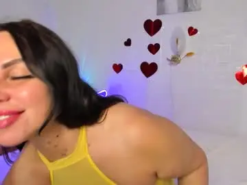Chaturbate Adult Webcam of mila_2025