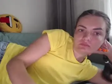 Chaturbate Watch Live Sex Cams of _hidden_frommymoom_