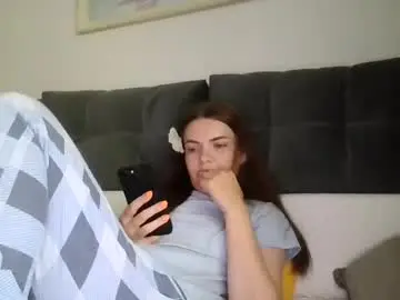 Chaturbate Private Sex Chat of _hidden_frommymoom_