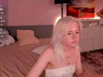 Chaturbate Best live sex cam show of kiki_peach