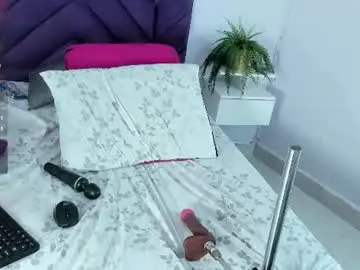 Chaturbate Watch Live Sex Cams of haileystonei