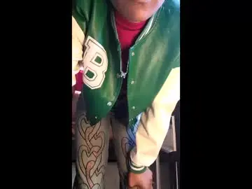 Chaturbate Free Live Porn of petite_loverr