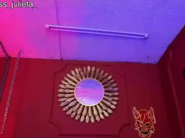 Chaturbate Watch Live Sex Cams of julieta_russell