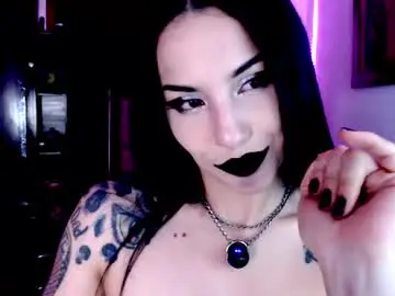 Chaturbate Best live sex cam show of emearld_black