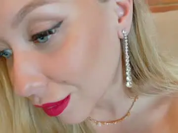 Chaturbate Live Sex of _mari_