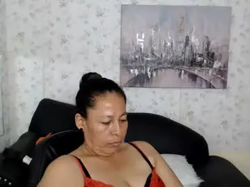 Chaturbate Live Sex Cam of mature_martina_