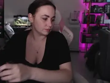 Chaturbate Live Sex Cam of mari_moore7