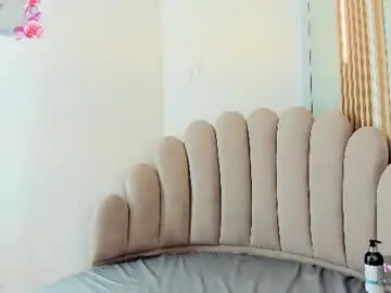 Chaturbate Watch Live Sex Cams of haileyjenner