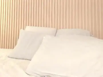 Chaturbate Best live sex cam show of daiana_curly