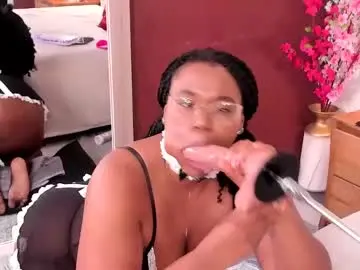 Chaturbate Watch Live Sex Cams of makena_gh