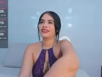 Chaturbate Live Porn of zenda_evans