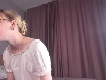 Chaturbate Nude Webcam of eileencrowday