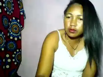 Chaturbate Live Sex Cam of luxaluna