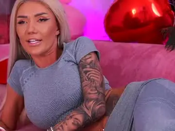Chaturbate Free Porn Cam of therealfallingangel