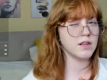 Chaturbate Live Sex Cam of reneefoxy_