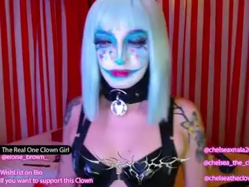 Chaturbate Live Sex Cam of eloise_brown_
