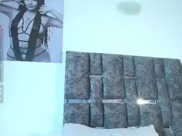 Chaturbate Live Sex Cam of taniamilan