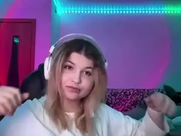 Chaturbate Free Porn Cam of lorrainepurkiss