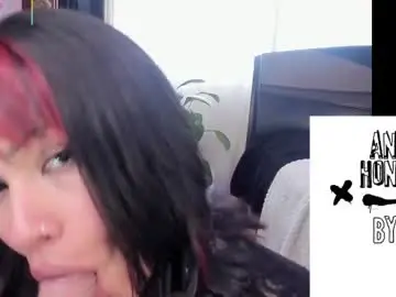 Chaturbate Best live sex cam show of anhiahoney02