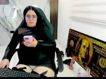 Chaturbate Sex Chat of queen_findom1