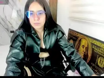 Chaturbate Free Porn Cam of queen_findom1