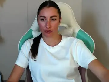 Chaturbate Live Sex of cammila_horn