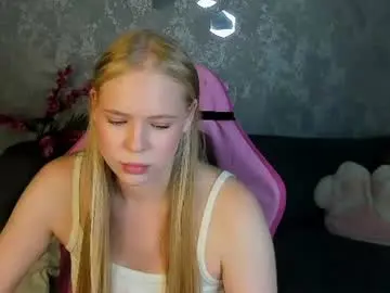 Chaturbate Free Porn Cam of sweeeet_angell