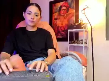 Chaturbate Live Porn of kimmberly_saenz_