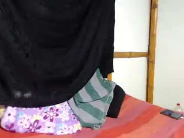 Chaturbate Best live sex cam show of miahells