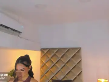 Chaturbate Sex Chat of malaia_hills