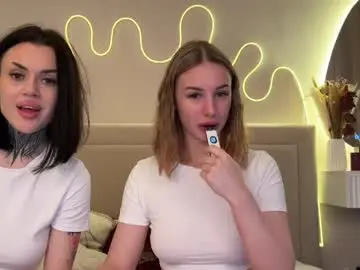 Chaturbate Watch Live Sex Cams of playussoftly