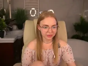 Chaturbate Watch Live Sex Cams of emilysunshines