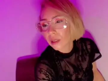 Chaturbate Watch Live Sex Cams of goldengirlrose