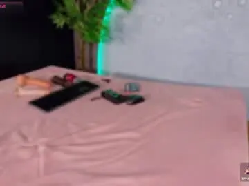 Chaturbate Watch Live Sex Cams of shanelsmiith