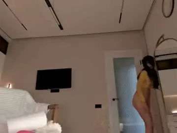 Chaturbate Sex Cam of ella_lee15