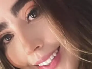 Chaturbate Best Webcam of emi_royse