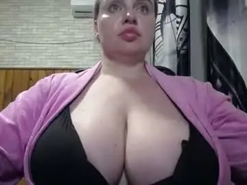 Chaturbate Nude Webcam of xxxnewlywedsxxx