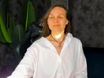 Chaturbate Free Porn Cam of lillian_white1