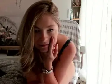 Chaturbate Free Live Porn of bestgirl_ofthe_neighborhood