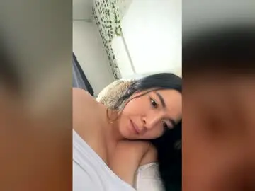 Chaturbate Adult Video Chat of emma_johnson_