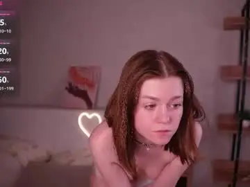 Chaturbate Live Sex Cam of gwendatortoriello