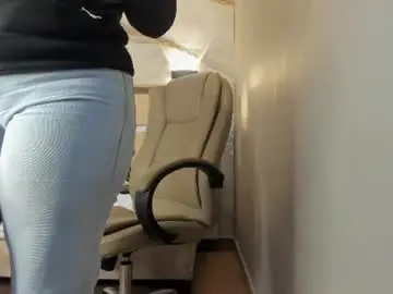 Chaturbate Live Sex Cam of _isaabellaa