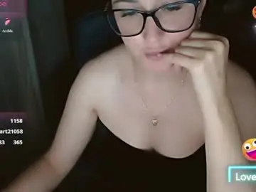 Chaturbate Live Sex of evadream1