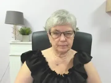 Chaturbate Watch Live Sex Cams of iris_xdesire