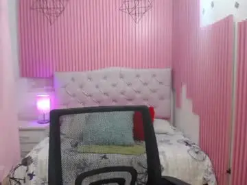 Chaturbate Sex Chat of angel_princess18