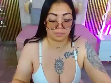 Chaturbate Adult Video Chat of martina_tay